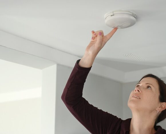 Rauchwarmelder von Ei Electronics jetzt mit integrierter Funkplatine