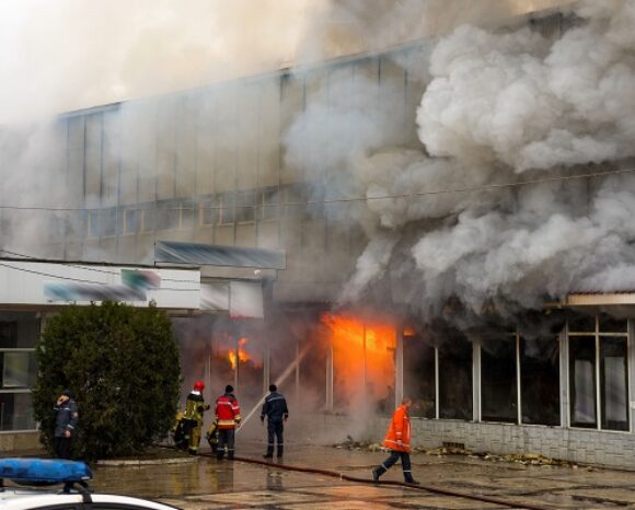 Brände - Feuer und starker Rauch