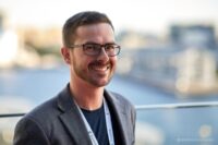 „Im Zeitalter von Agentic AI ist Vertrauen die härteste Währung, die einzige, auf die es im Geschäftsleben ankommt“, so David Colwell, Vice President Artificial Intelligence and Machine Learning bei Tricentis.