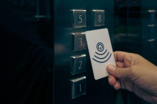 RFID-Lesegerät im Aufzug Keypad
