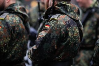 Bundeswehrsoldat in Uniform