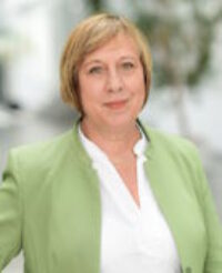 BDSW-Hauptgeschäftsführerin Cornelia Okpara