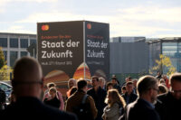 „Wir müssen aus der Naivität aufwachen“, so der Tenor auf der Smart Country Convention in Berlin.